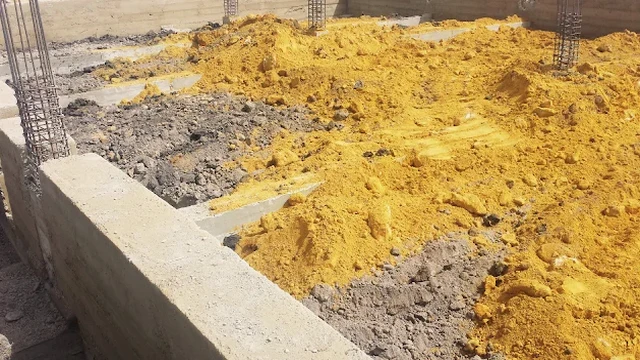 Diseño de Muros de Contención en Santiago: Cálculo Estructural para Suelos Aluviales